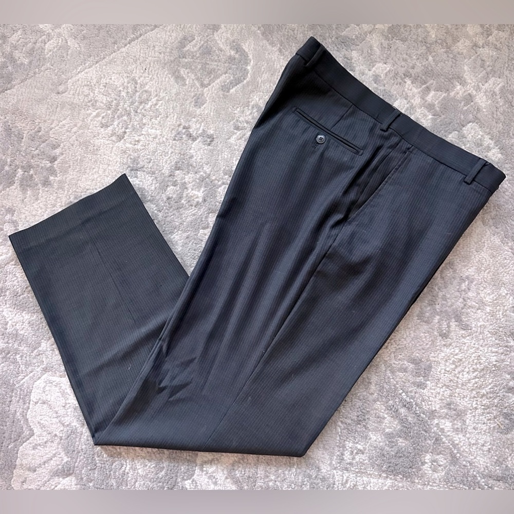 Cremieux, Modern Fit, Travel Smart Men’s Dress Pants